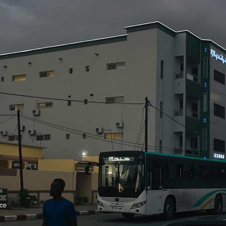 Grand Plaza Hotel Nouakchott Buitenkant foto